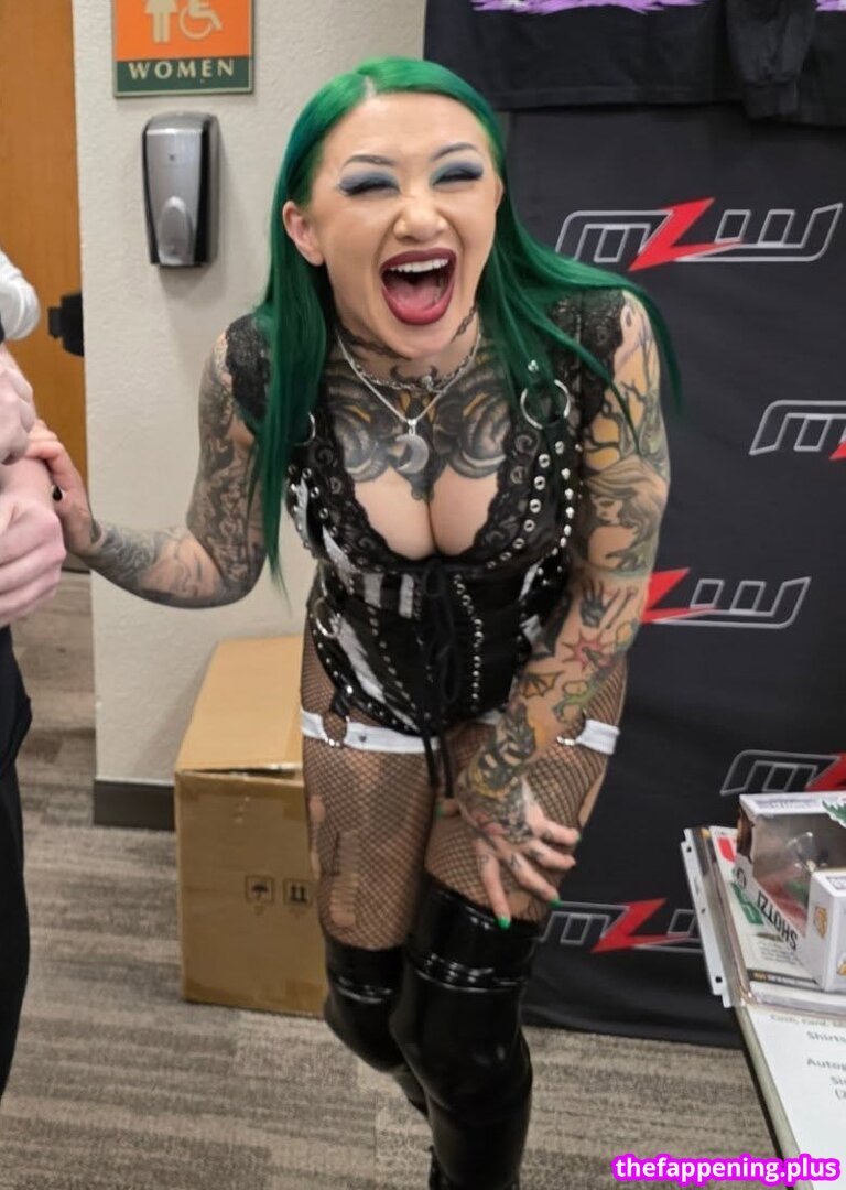 Shotzi Blackheart / ShotziWWE / WWE Shotzi 누드 OnlyFans 사진 #329