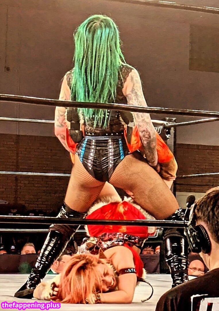 Shotzi Blackheart / ShotziWWE / WWE Shotzi Foto OnlyFans Nua #346