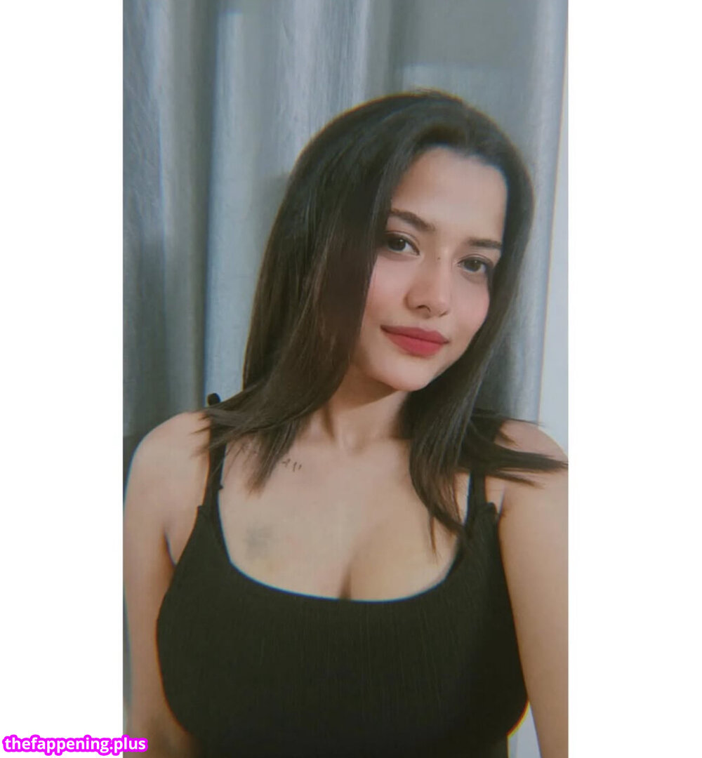 god.ess23 / wwildrosee 누드 OnlyFans 사진 #6