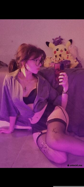 Full leaked X mowmow x private onlyfans photo