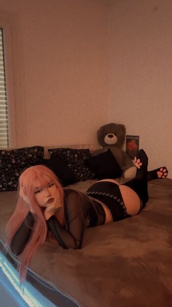 Full leaked X mowmow x private onlyfans photo