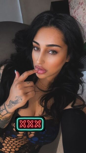 Full leaked Xclus v private onlyfans photo