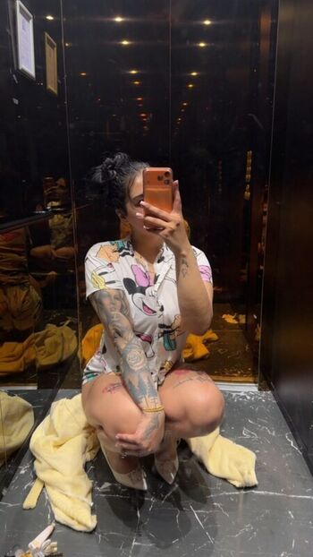 Full leaked Xclus v private onlyfans photo
