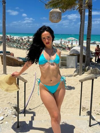 Full leaked Xileniamena private onlyfans photo
