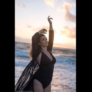 Full leaked Xladonnax private onlyfans photo