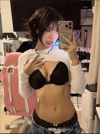 Full leaked Xlightmoonx private onlyfans photo