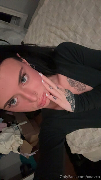 xoavxo