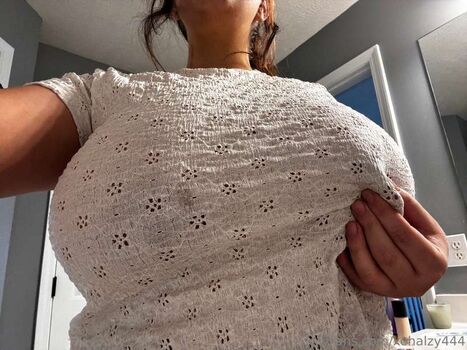 Full leaked Xohalzy private onlyfans photo