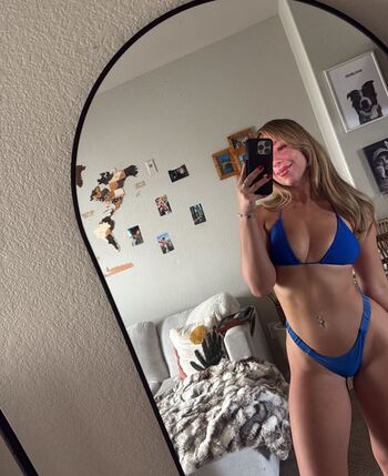Full leaked Xomiray private onlyfans photo