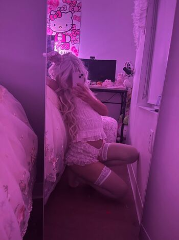 Full leaked Xprincesslilymeowx private onlyfans photo