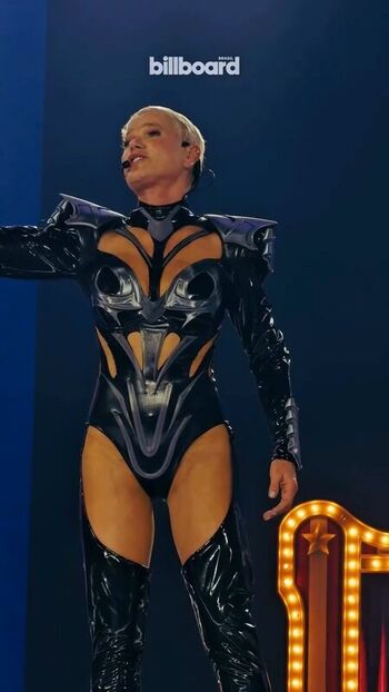 Full leaked Xuxa meneghel page private onlyfans photo