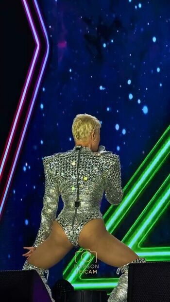 Full leaked Xuxa meneghel private onlyfans photo