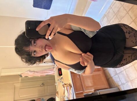 Full leaked Xx midna private onlyfans photo