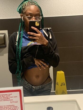 Full leaked Xx zakiya page private onlyfans photo
