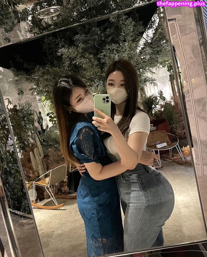 iamnobody89757 / xxapple / xxapple_e.official / xxapple_e2 / xxapplee_kr Foto OnlyFans Nuda #92
