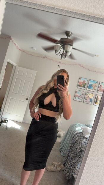 Full leaked Xxchloebabyvip private onlyfans photo