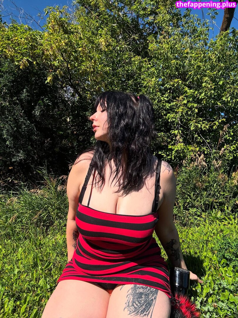 https: / xxfrog_slimexx Nahá OnlyFans fotografie #1