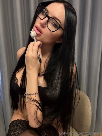 Full leaked Xxmillaa private onlyfans photo