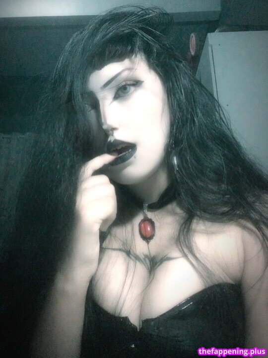 xxoxo_creep18 Naakte OnlyFans Foto #4