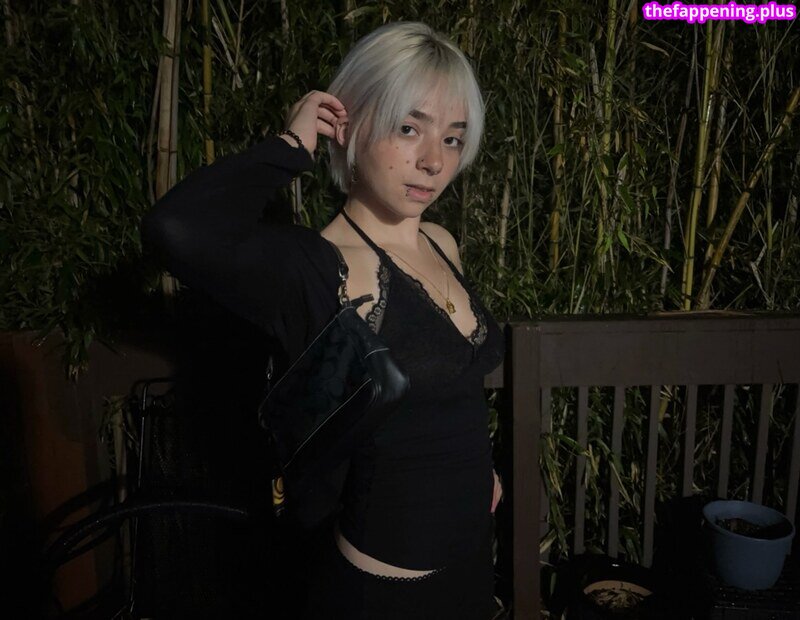 Xxquisitelee Φωτογραφία Γυμνών OnlyFans #2