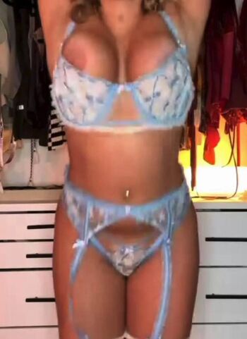 xxsarabrooksxx sarabrooks444 | xxlilylynnxx