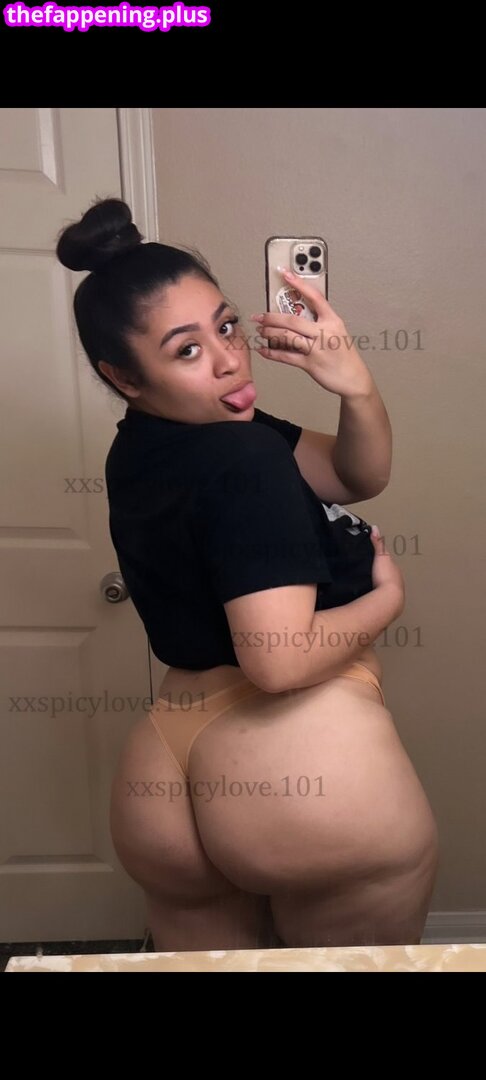 xxspicylove.101 Nude OnlyFans Photo #4