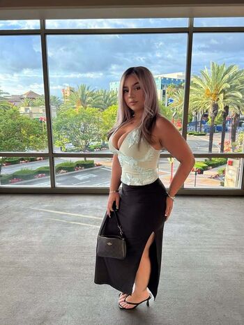Full leaked Xxstefniiexx private onlyfans photo