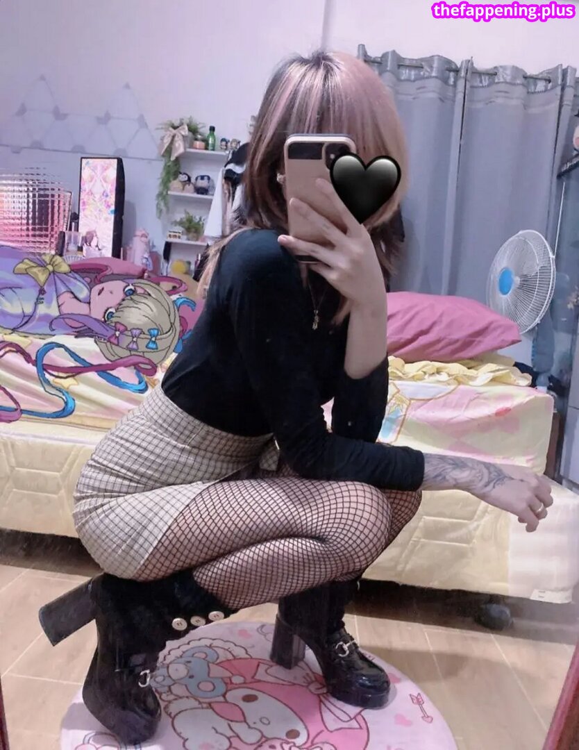 XXTenshi / https: Foto OnlyFans Nuda #2