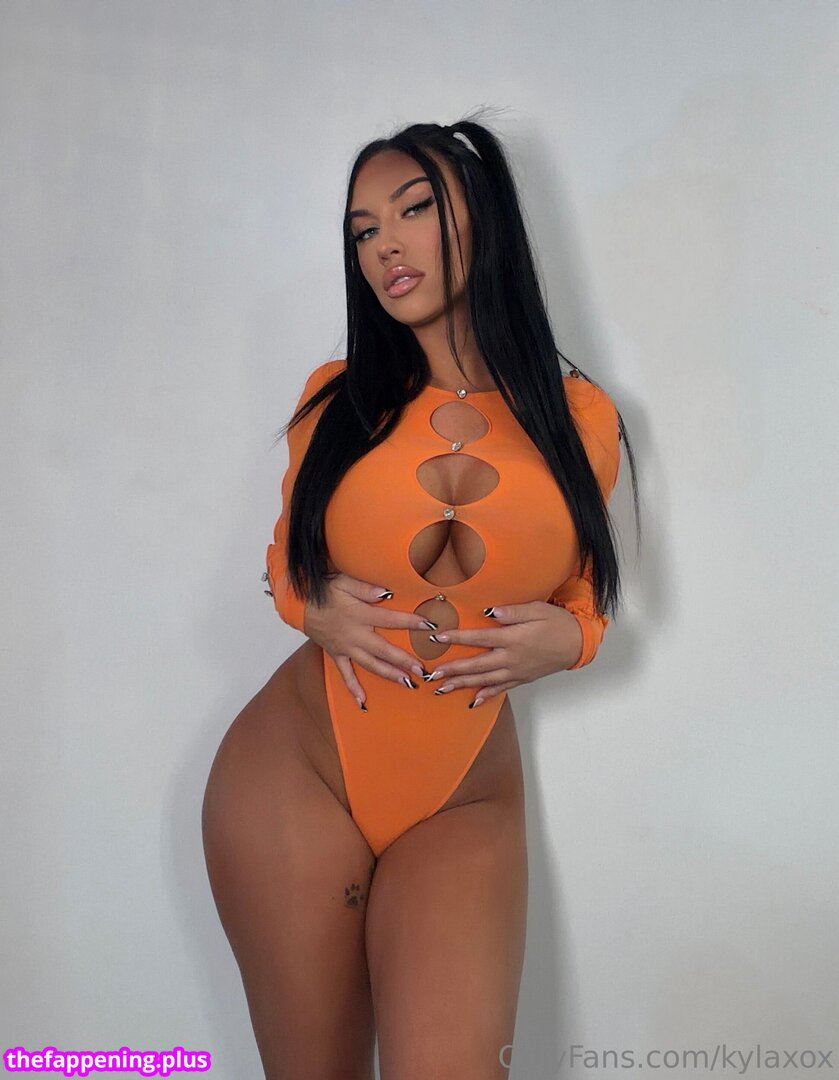 kikybou / kylaxox / xxxkyx ヌードOnlyFans写真 #11