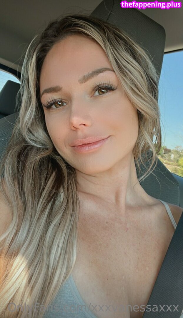Vanessa / x.x.x.vanessa.x.x.x / xxxvanessaxxx Foto OnlyFans Desnuda #30