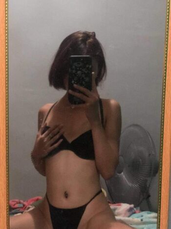 Full leaked Xyren woods private onlyfans photo