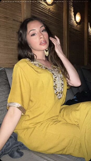 Full leaked Yamina m private onlyfans photo