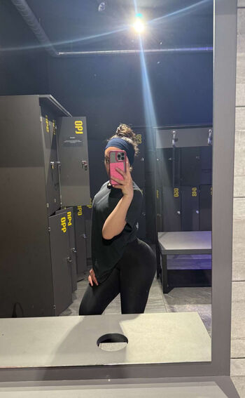 Full leaked Yamina m private onlyfans photo