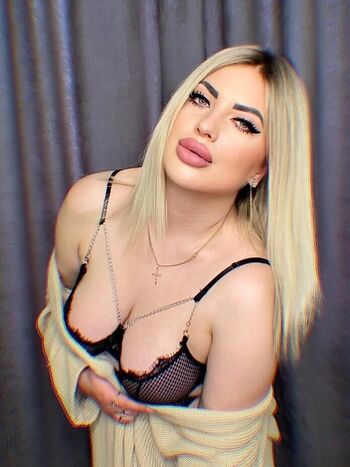 Full leaked Yana fcsd private onlyfans photo