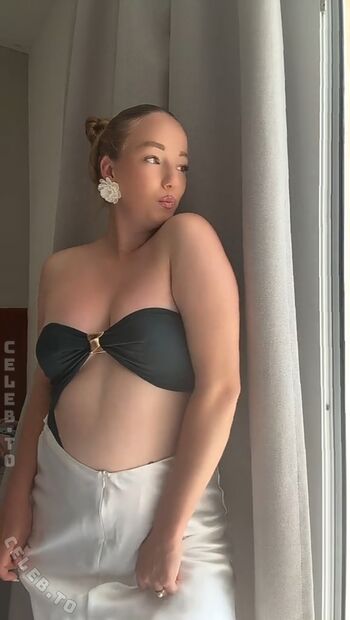 Yana & Tayisiya Morderger