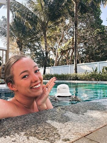 Yana & Tayisiya Morderger