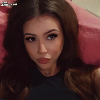 Full leaked Yanaaa private onlyfans photo