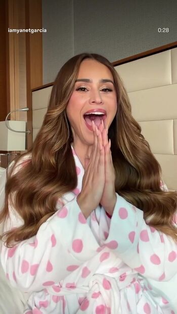 Yanet Garcia