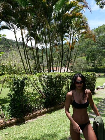 Full leaked Yanna lavigne private onlyfans photo