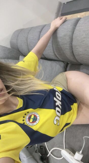 Full leaked Yarencey private onlyfans photo