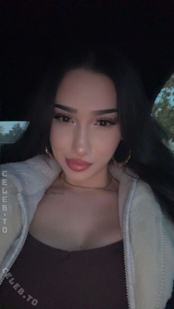 Full leaked Yasilisches private onlyfans photo
