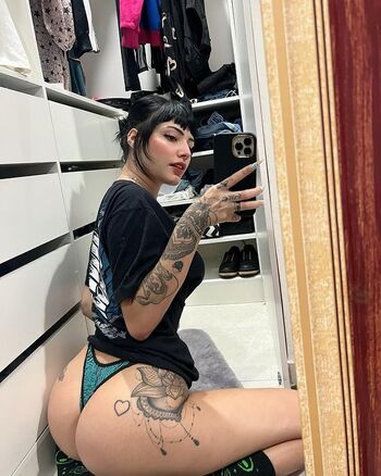 Full leaked Yasmim cat private onlyfans photo