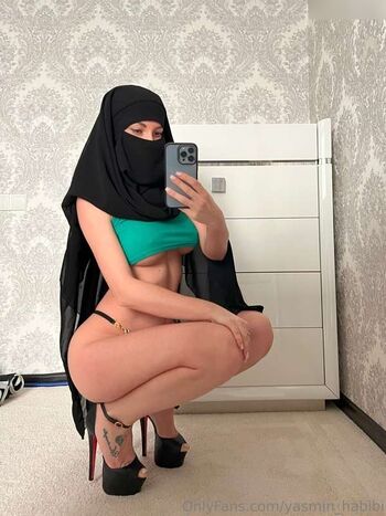 Full leaked Yasmin habibi private onlyfans photo