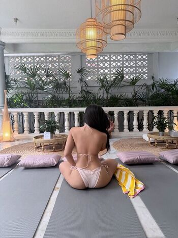 Full leaked Yasmintales qn private onlyfans photo