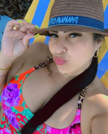 Full leaked Yeinny pacheco private onlyfans photo