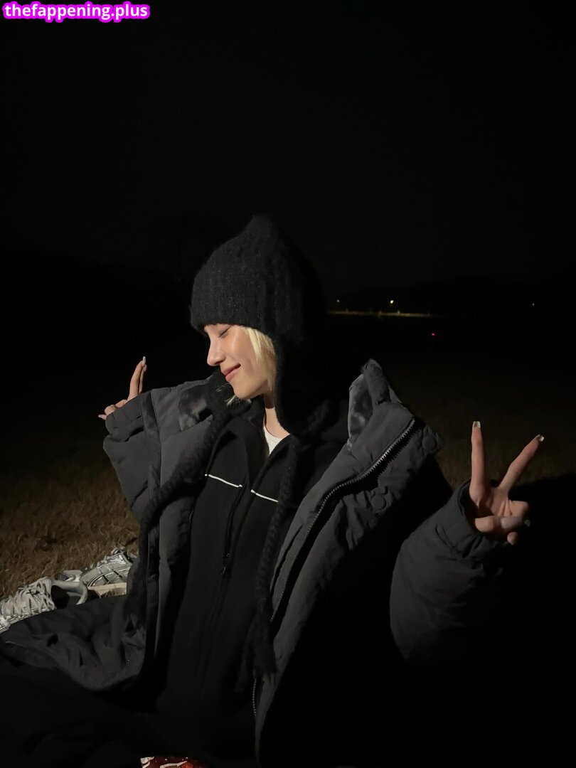 Full leaked Averageukmum/ private onlyfans photo