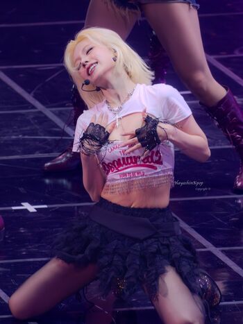 Full leaked Iinasse/ private onlyfans photo