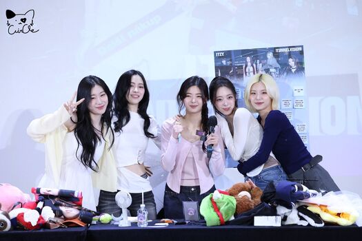 Full leaked Kelly collins/ private onlyfans photo