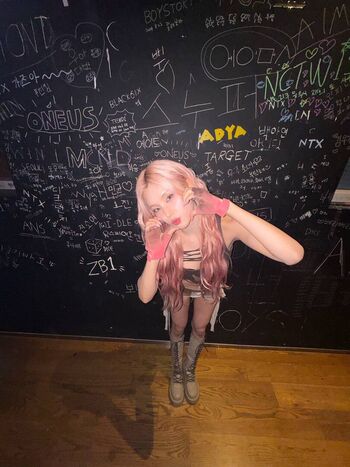 Full leaked Ollyhibs / private onlyfans photo