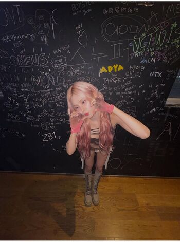 Full leaked Katierain / private onlyfans photo